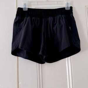 Lululemon Shorts Inseam 3.5” Size 6